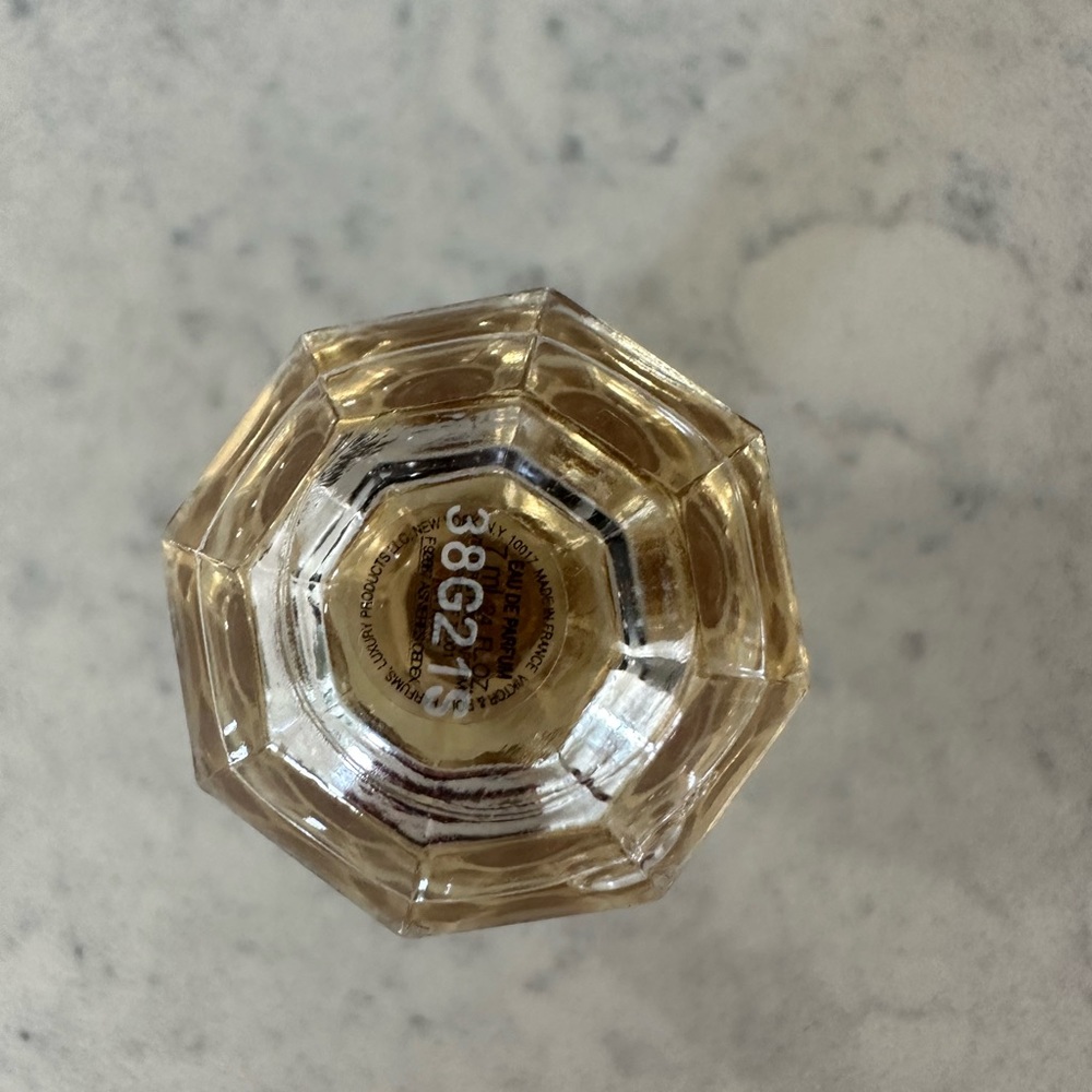 Flowerbomb Victor+Rolf travel size perfume